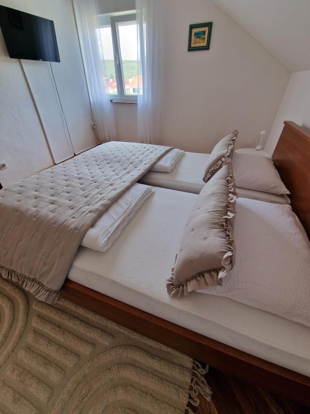 Apartmani Zinda Sukosan Ngoại thất bức ảnh