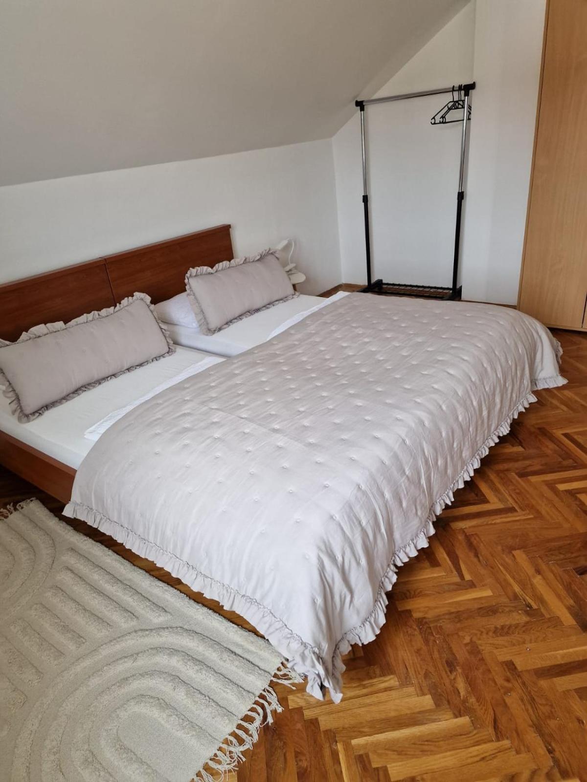Apartmani Zinda Sukosan Ngoại thất bức ảnh